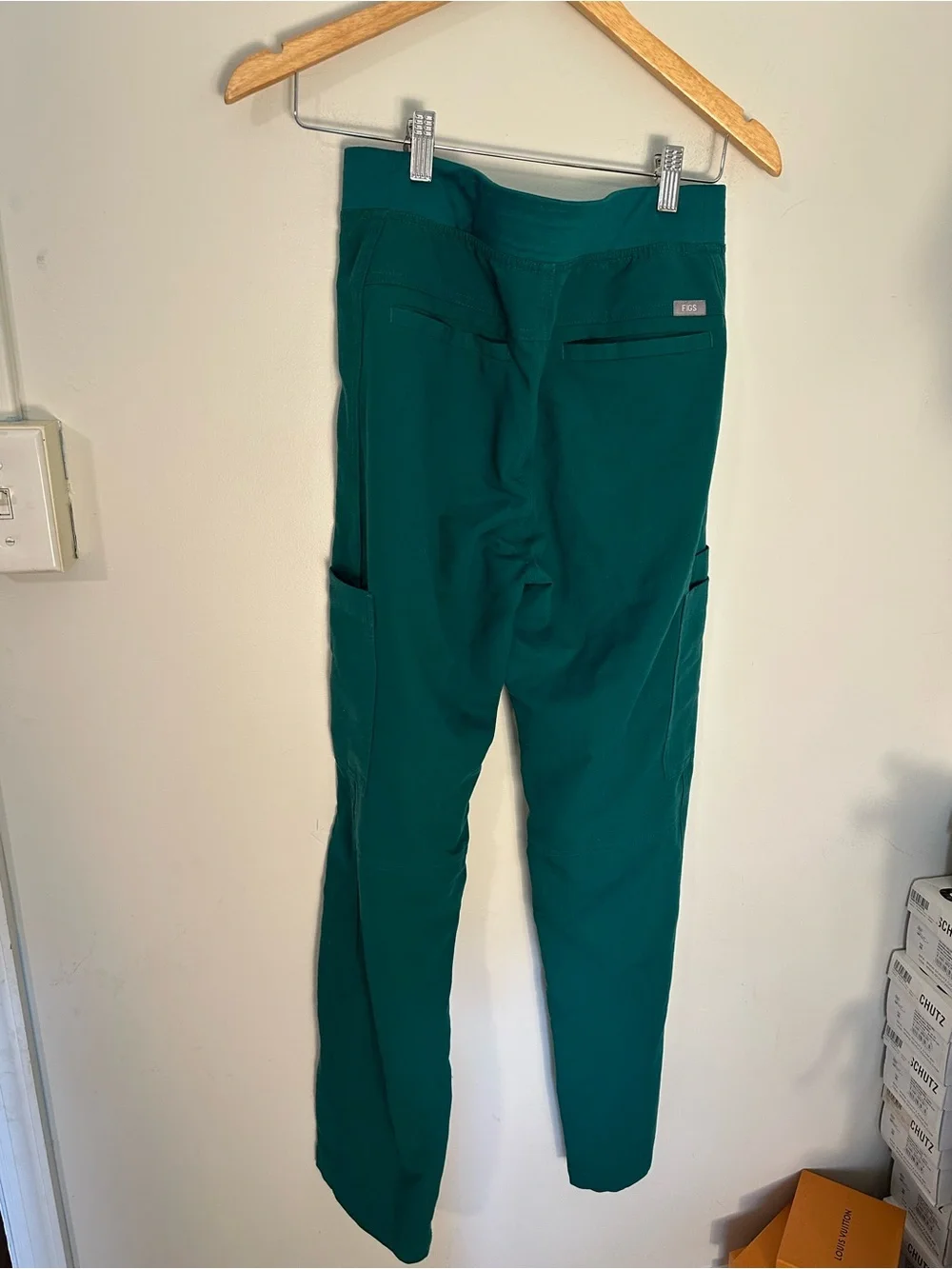 Figs Men’s Axim scrub pants Caribbean blue small